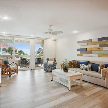 Oceanfront Luxury At Hibiscus D202 St Augustine Vila